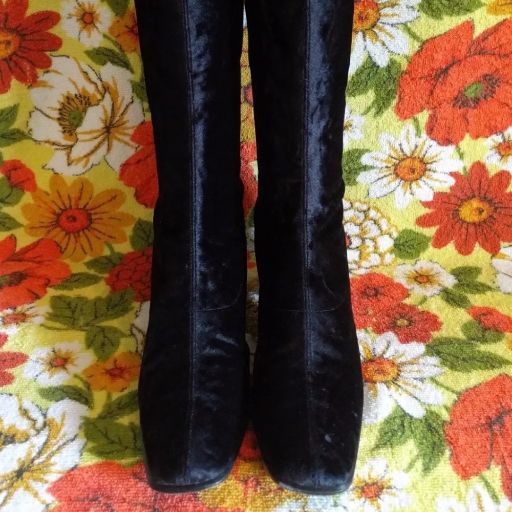 SOLD Love Moschino Stretchy Velour Tall Sock Boots - Picture 3 of 7